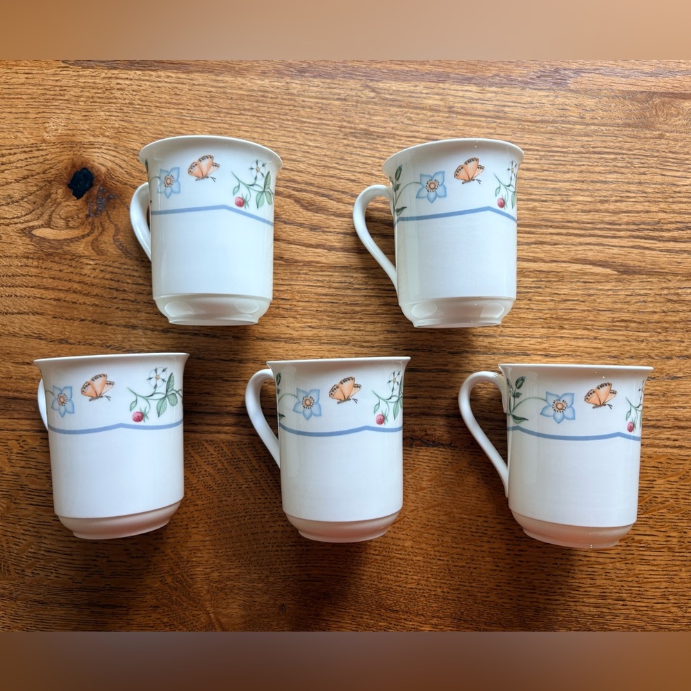 Villeroy & Boch Mariposa mugs - Set of 5- bone China- made in Germany- ~4 inches - Picture 10 of 15
